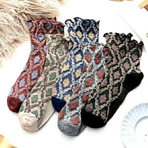 Festive Metallic Holiday Jacquard Damask Socks